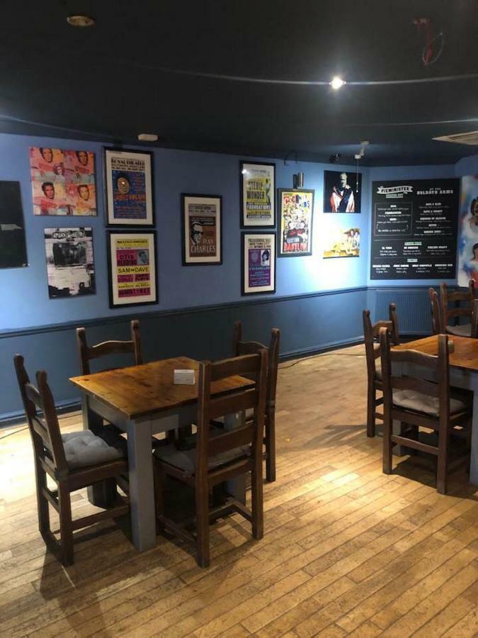 The Holroyd Arms Hotel Guildford Bagian luar foto